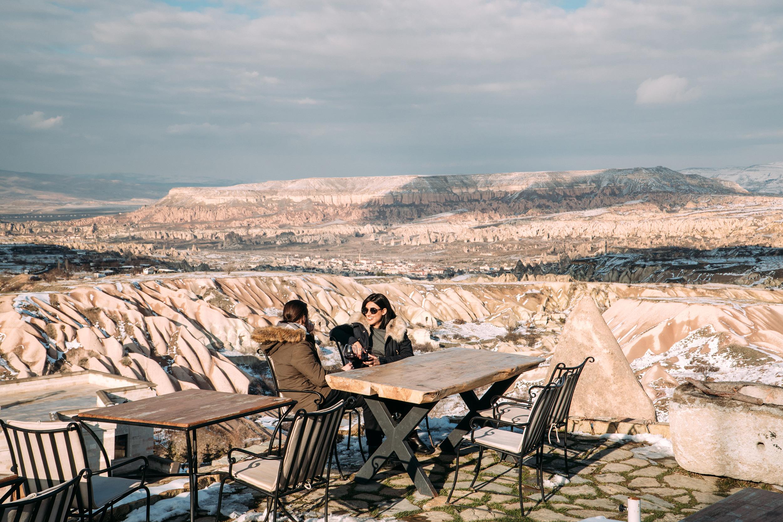 Millstone Cave Suites Hotel Учгісар Екстер'єр фото