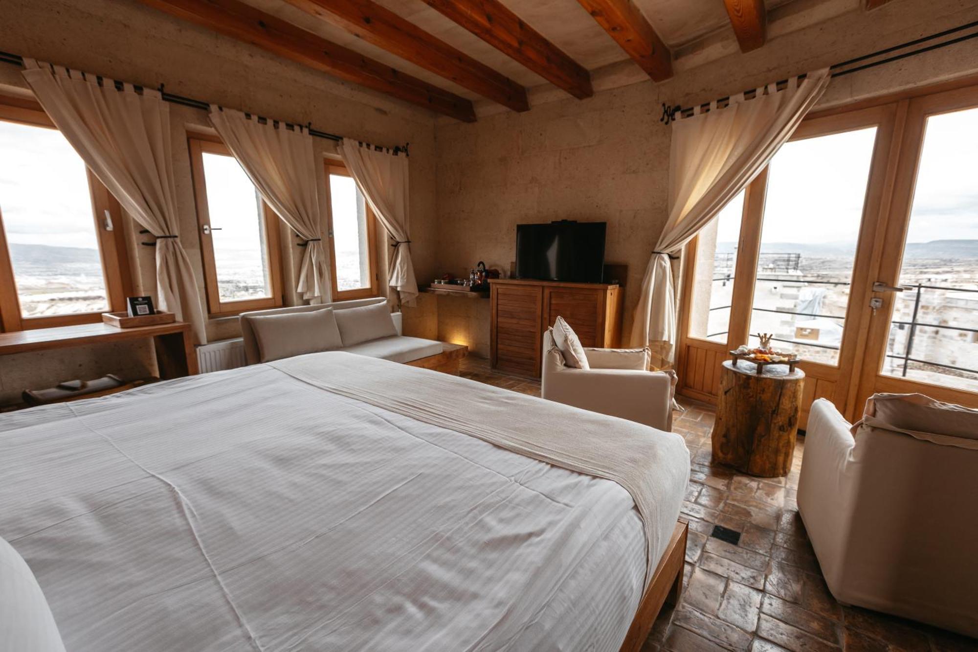 Millstone Cave Suites Hotel Учгісар Екстер'єр фото